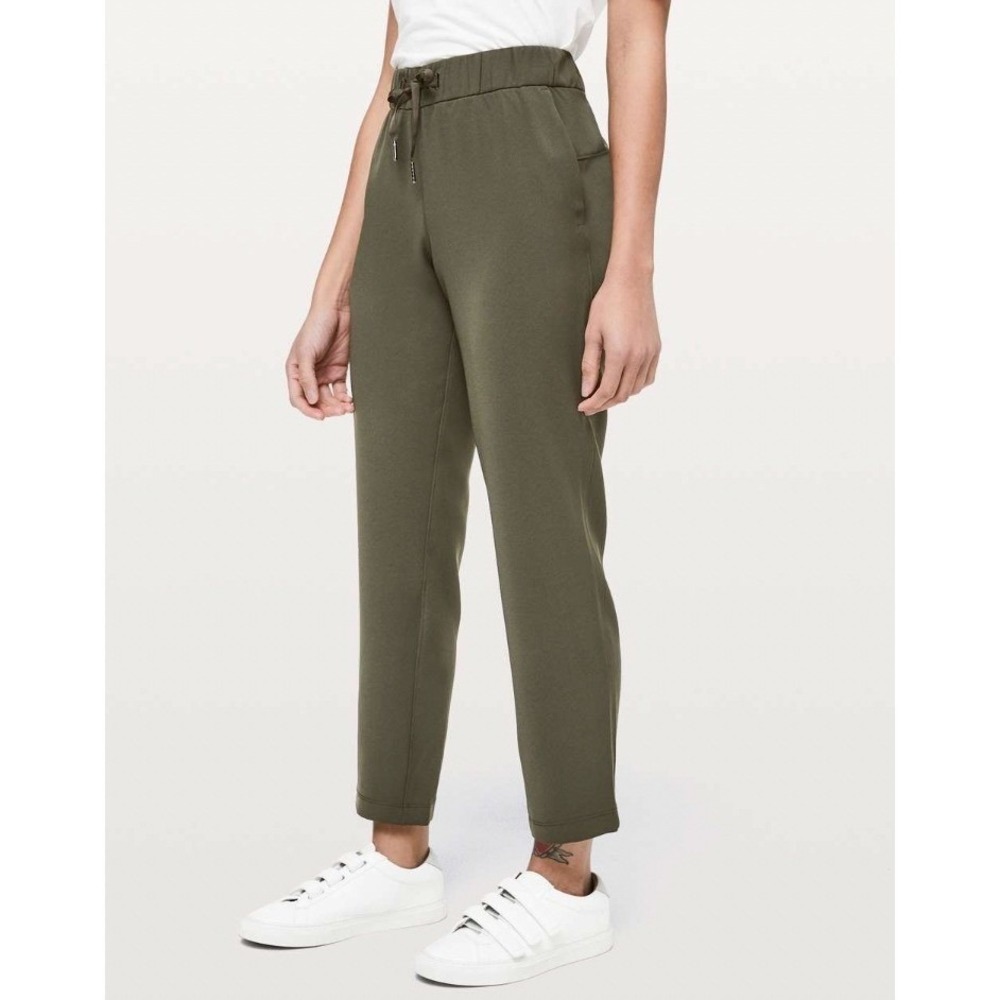 Lululemon On The Fly Pant Women's 6 Dark Olive Green Athleisure Office Stretch